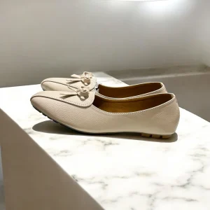 Elegant Bow Loafers